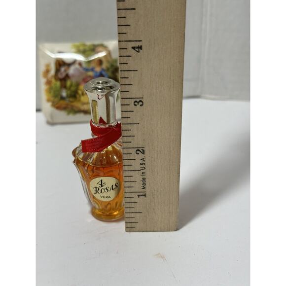 VINTAGE 1970’s 4 Rosas Perfume By VERA (read Des)+ Rosaleda Soap Gift Set Spain - Picture 7 of 10